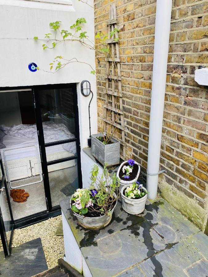 Stunning, Stylish Garden Flat In The Heart Of Wimbledon Apartamento *